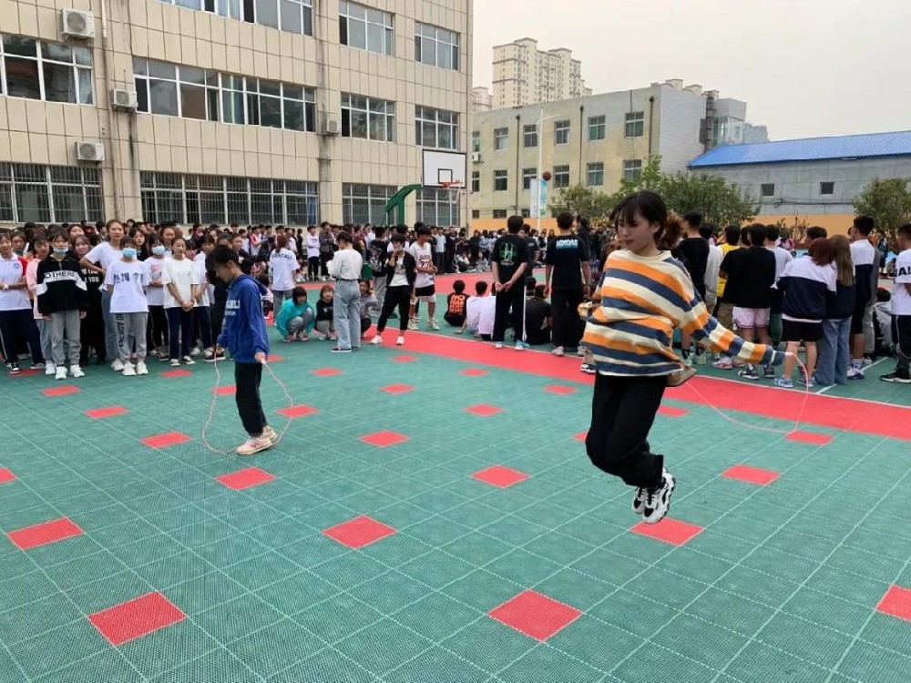 跳绳比赛