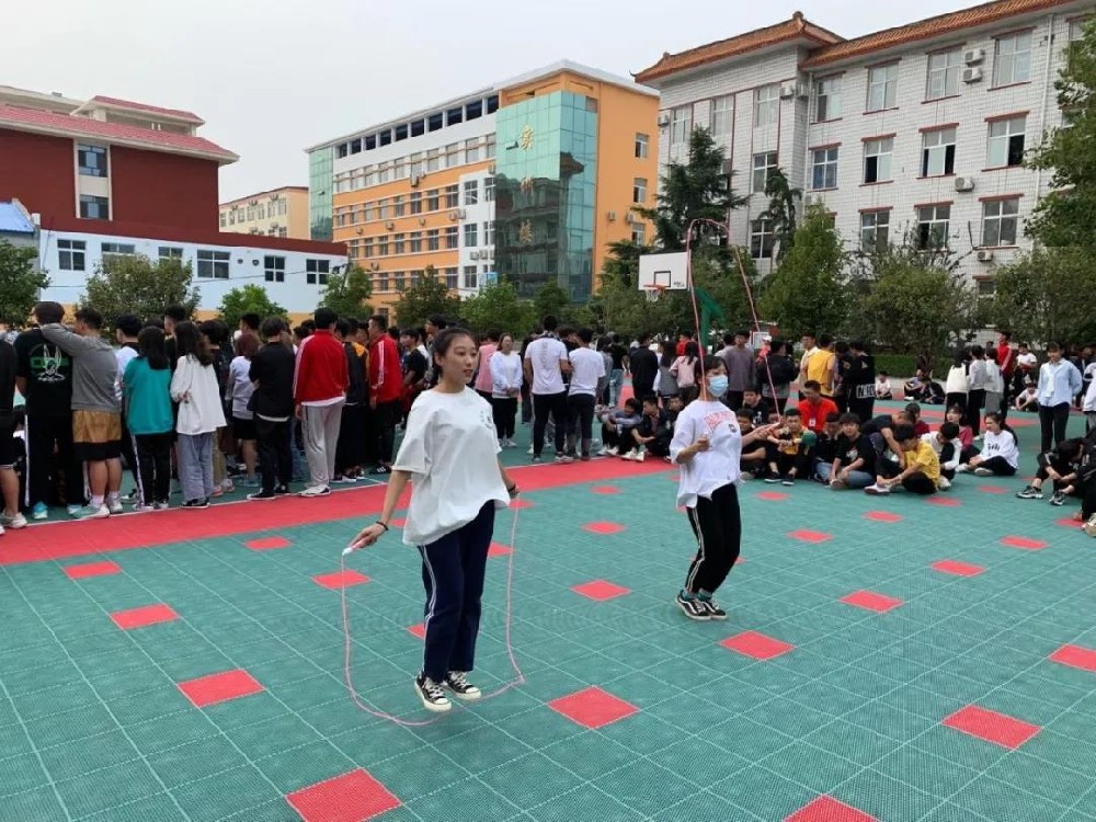 跳绳比赛
